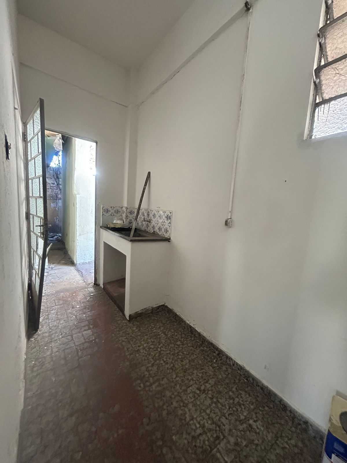 Casa para alugar com 3 quartos, 180m² - Foto 7