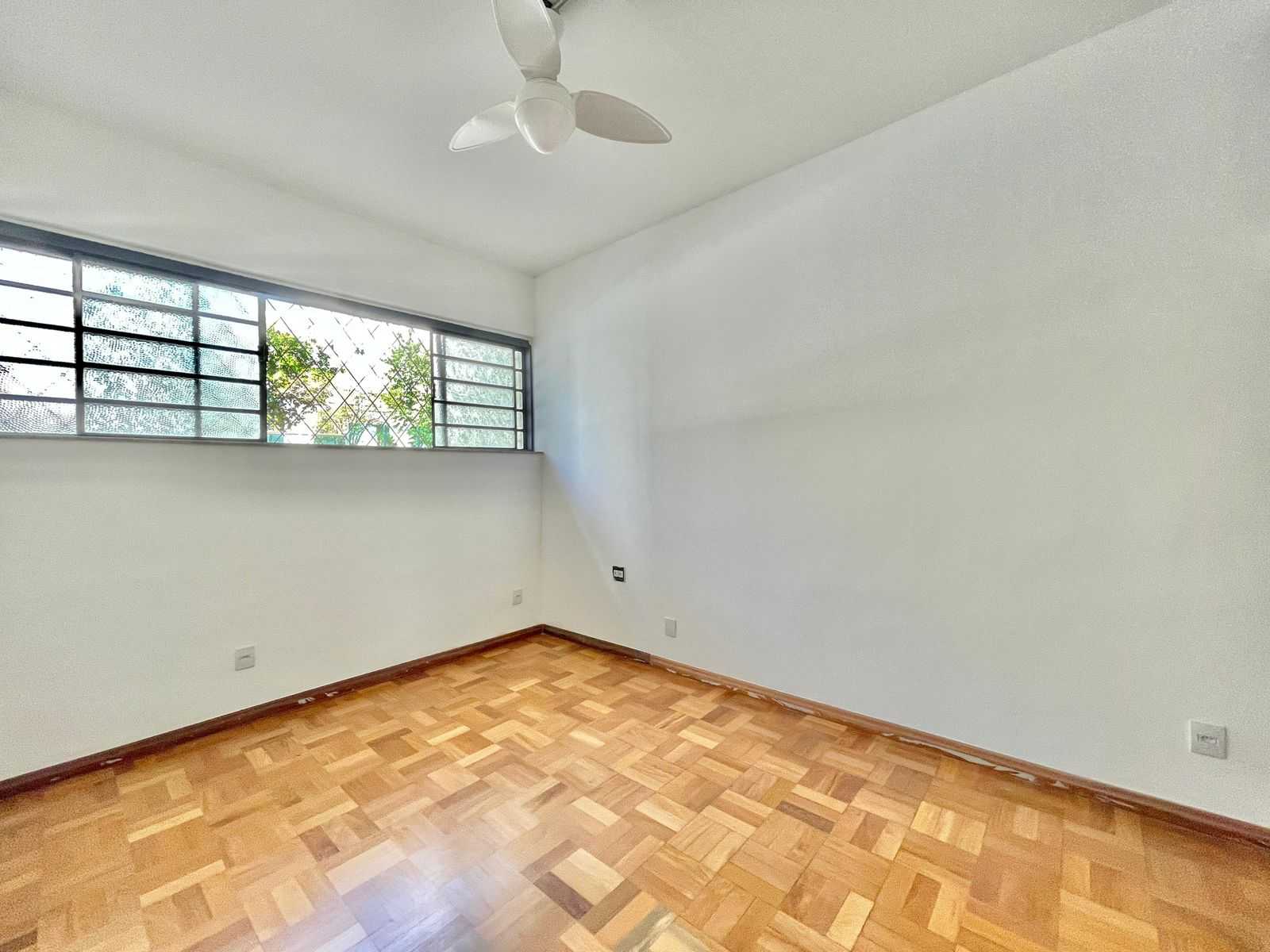 Apartamento à venda com 2 quartos, 90m² - Foto 8