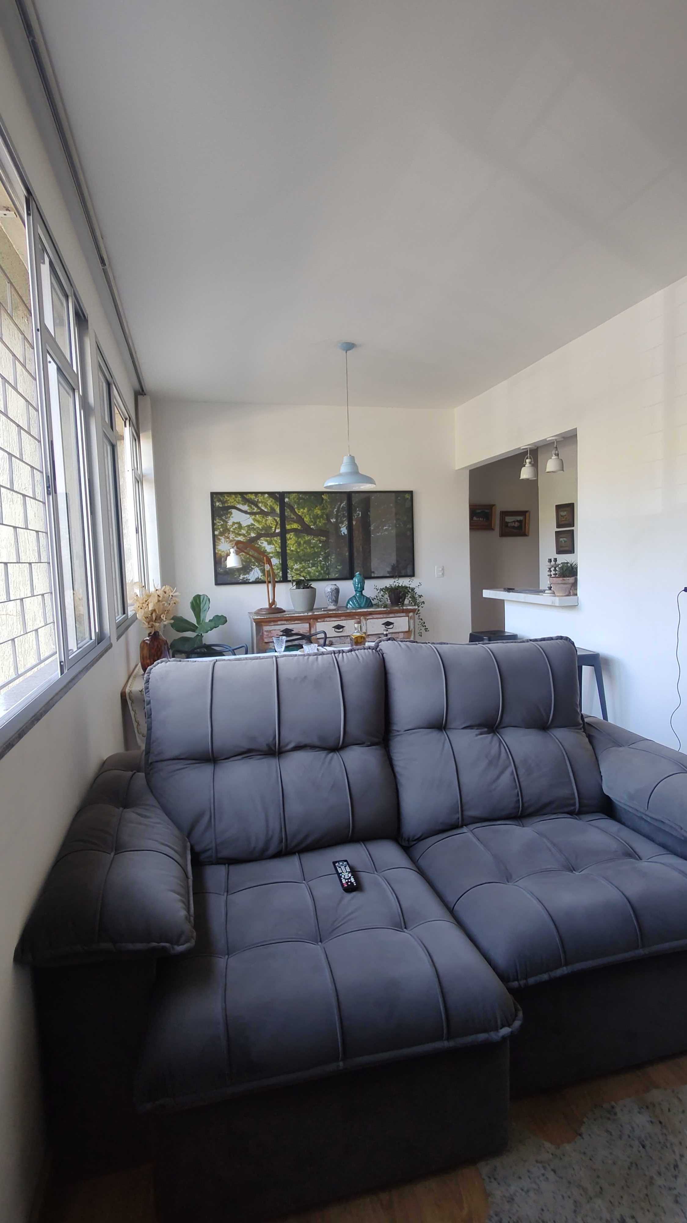 Apartamento à venda com 3 quartos, 75m² - Foto 3