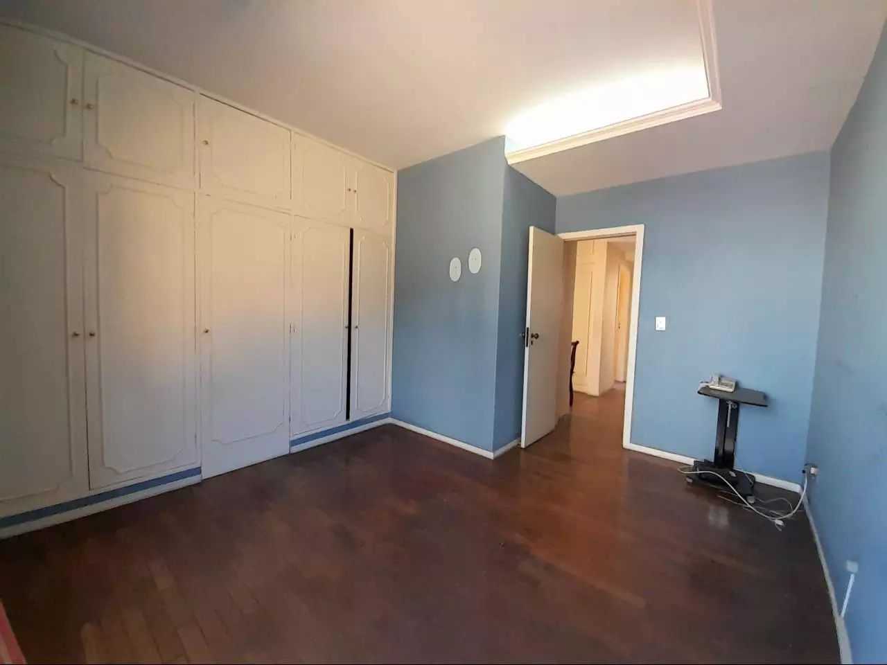 Apartamento à venda com 3 quartos, 100m² - Foto 8