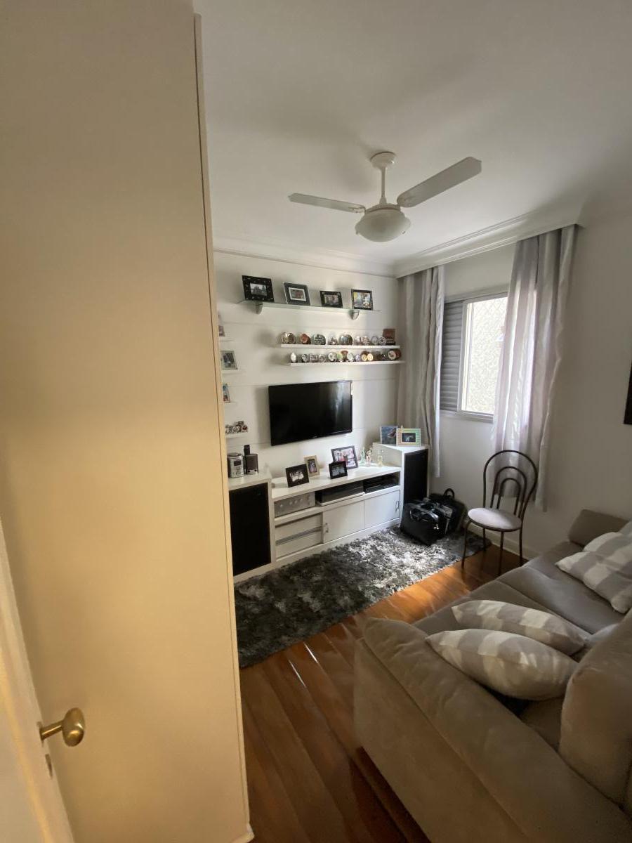 Apartamento à venda com 4 quartos, 165m² - Foto 3