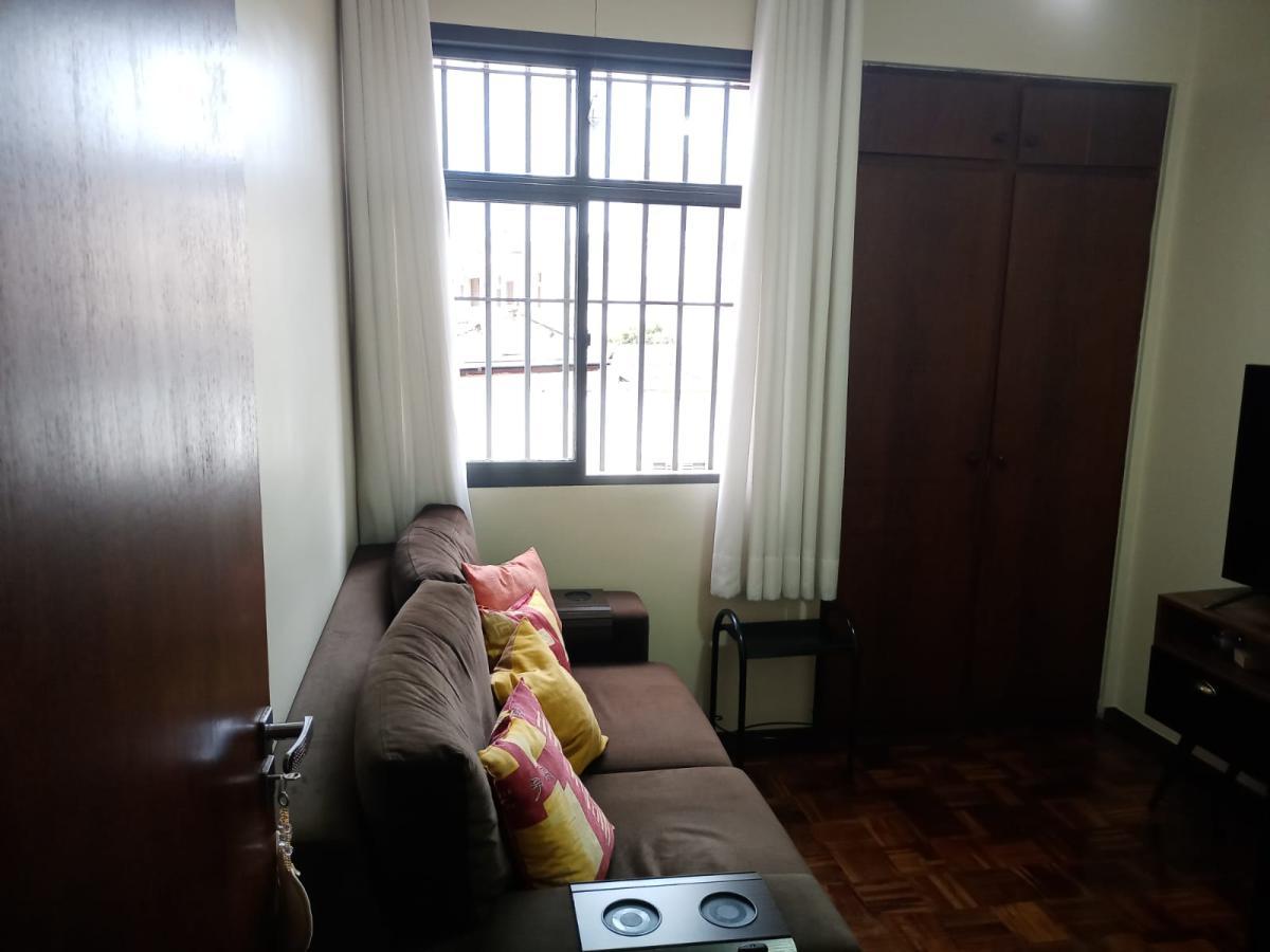 Apartamento à venda com 3 quartos, 80m² - Foto 2