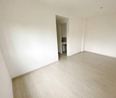 Apartamento à venda com 4 quartos, 133m² - Foto 4