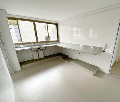 Apartamento à venda com 4 quartos, 133m² - Foto 8