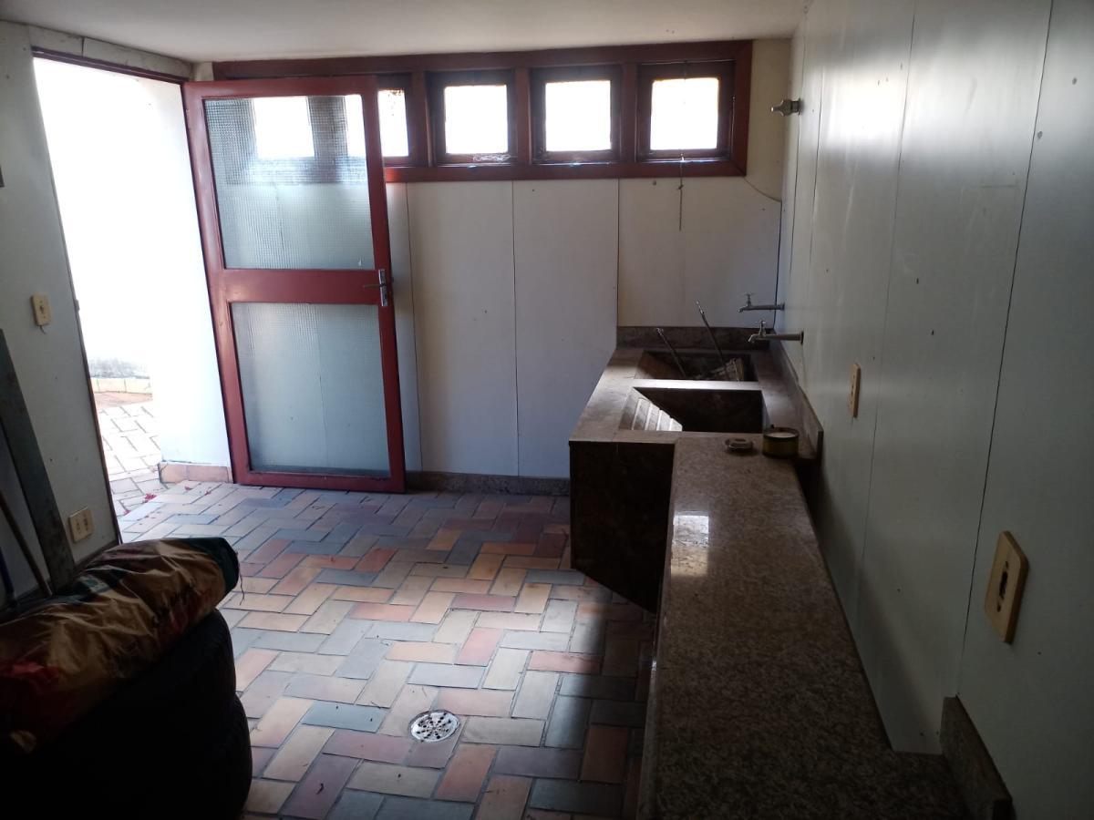 Loja-Salão para alugar com 8 quartos, 400m² - Foto 6