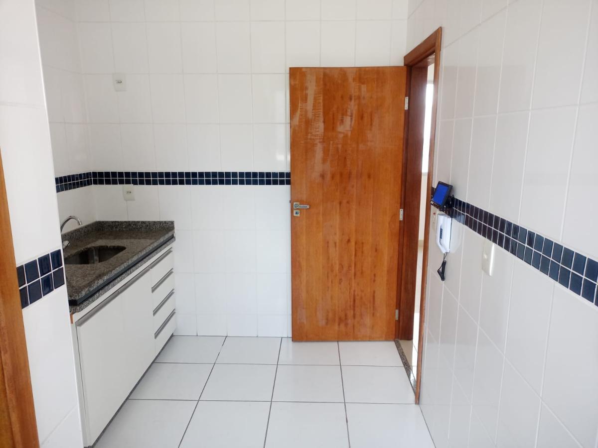 Apartamento à venda com 3 quartos, 90m² - Foto 15