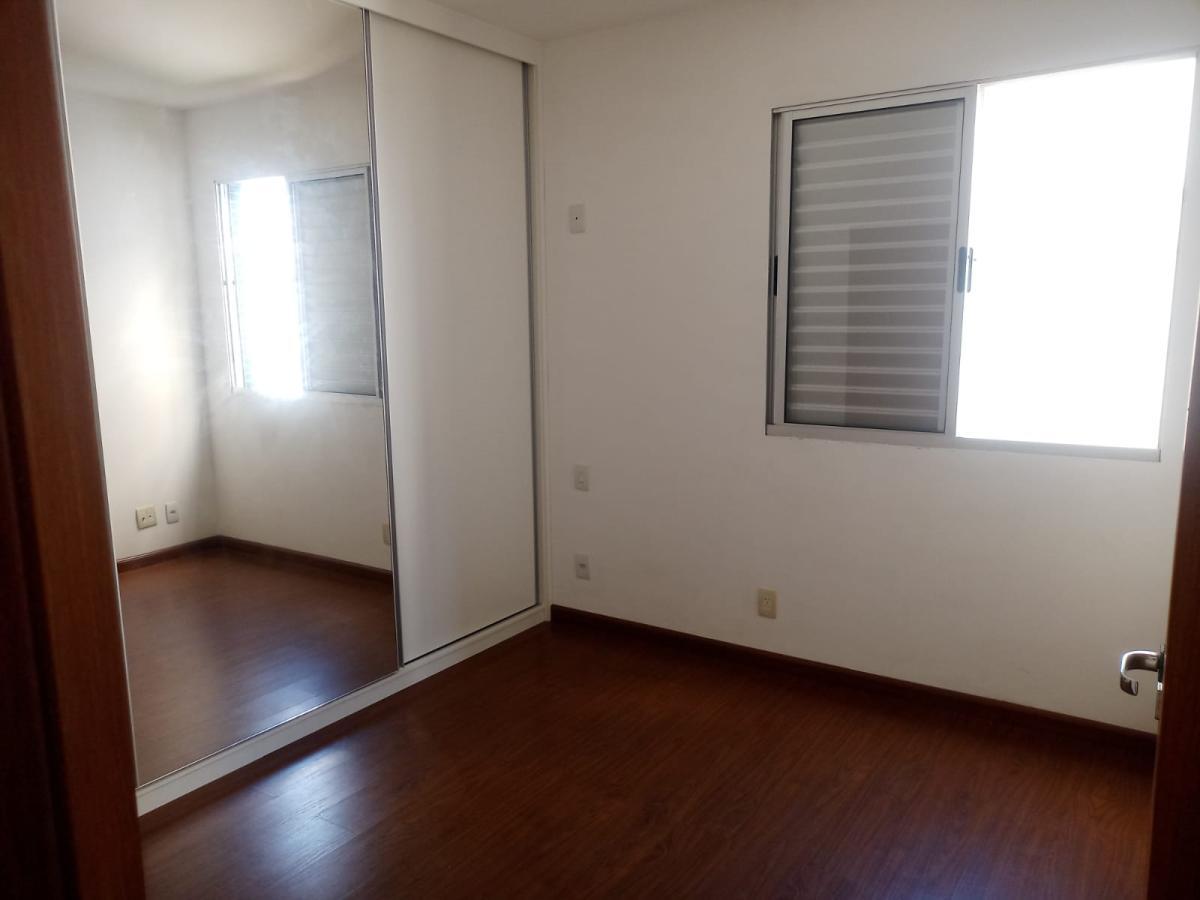 Apartamento à venda com 3 quartos, 90m² - Foto 9