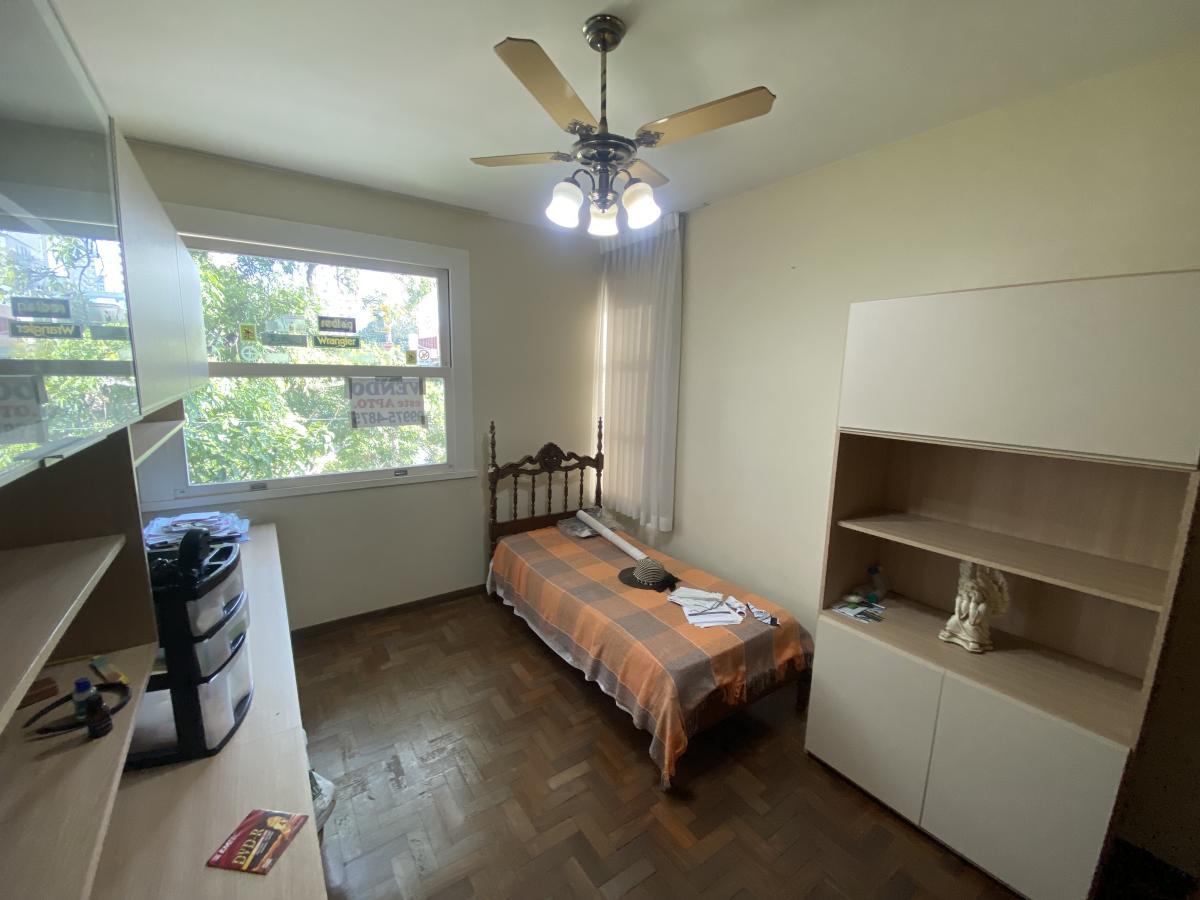 Apartamento à venda com 4 quartos, 230m² - Foto 13