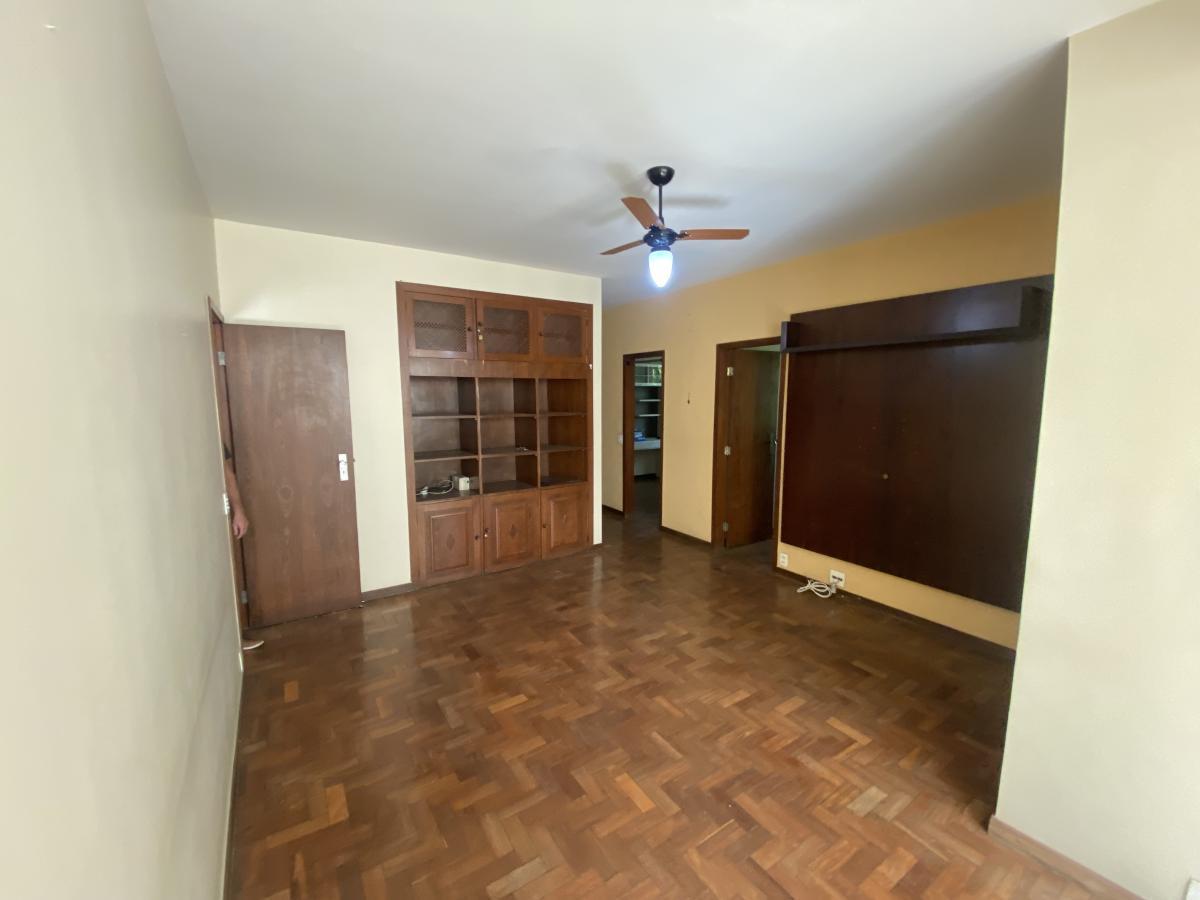 Apartamento à venda com 4 quartos, 230m² - Foto 6