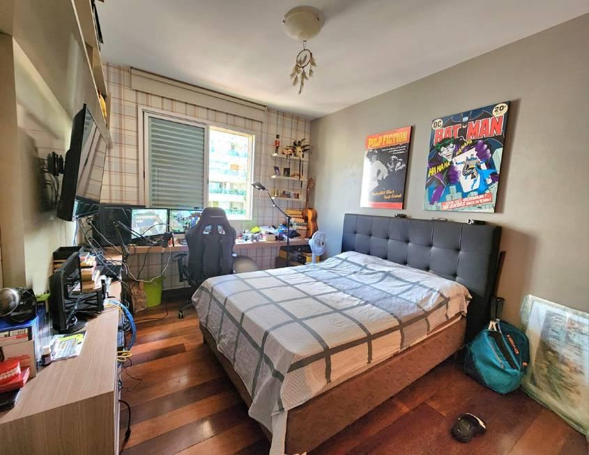 Apartamento à venda com 4 quartos, 174m² - Foto 10