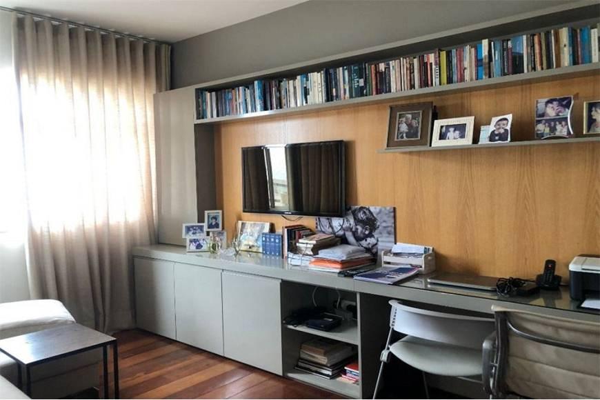 Apartamento à venda com 4 quartos, 174m² - Foto 19