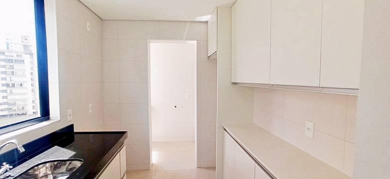 Apartamento à venda com 3 quartos, 85m² - Foto 19