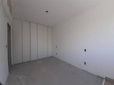 Apartamento à venda com 2 quartos, 70m² - Foto 10