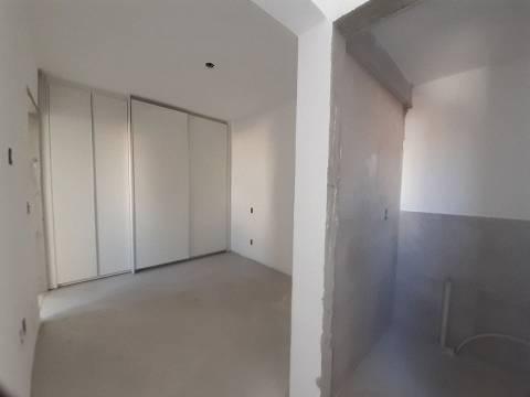 Apartamento à venda com 2 quartos, 70m² - Foto 13