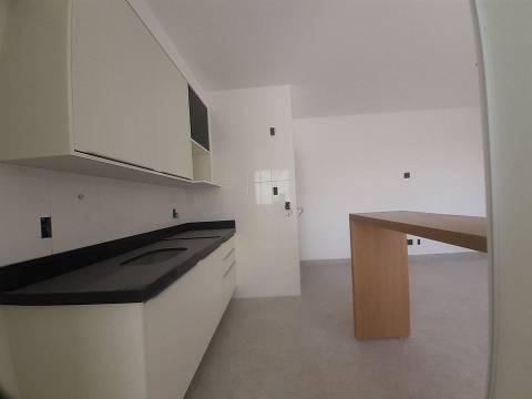 Apartamento à venda com 2 quartos, 70m² - Foto 9