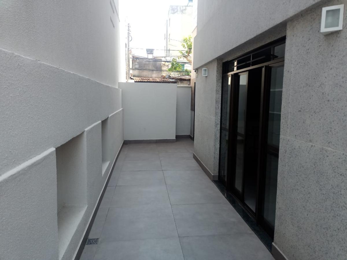 Apartamento à venda com 3 quartos, 90m² - Foto 25