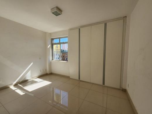 Apartamento à venda com 4 quartos, 138m² - Foto 15