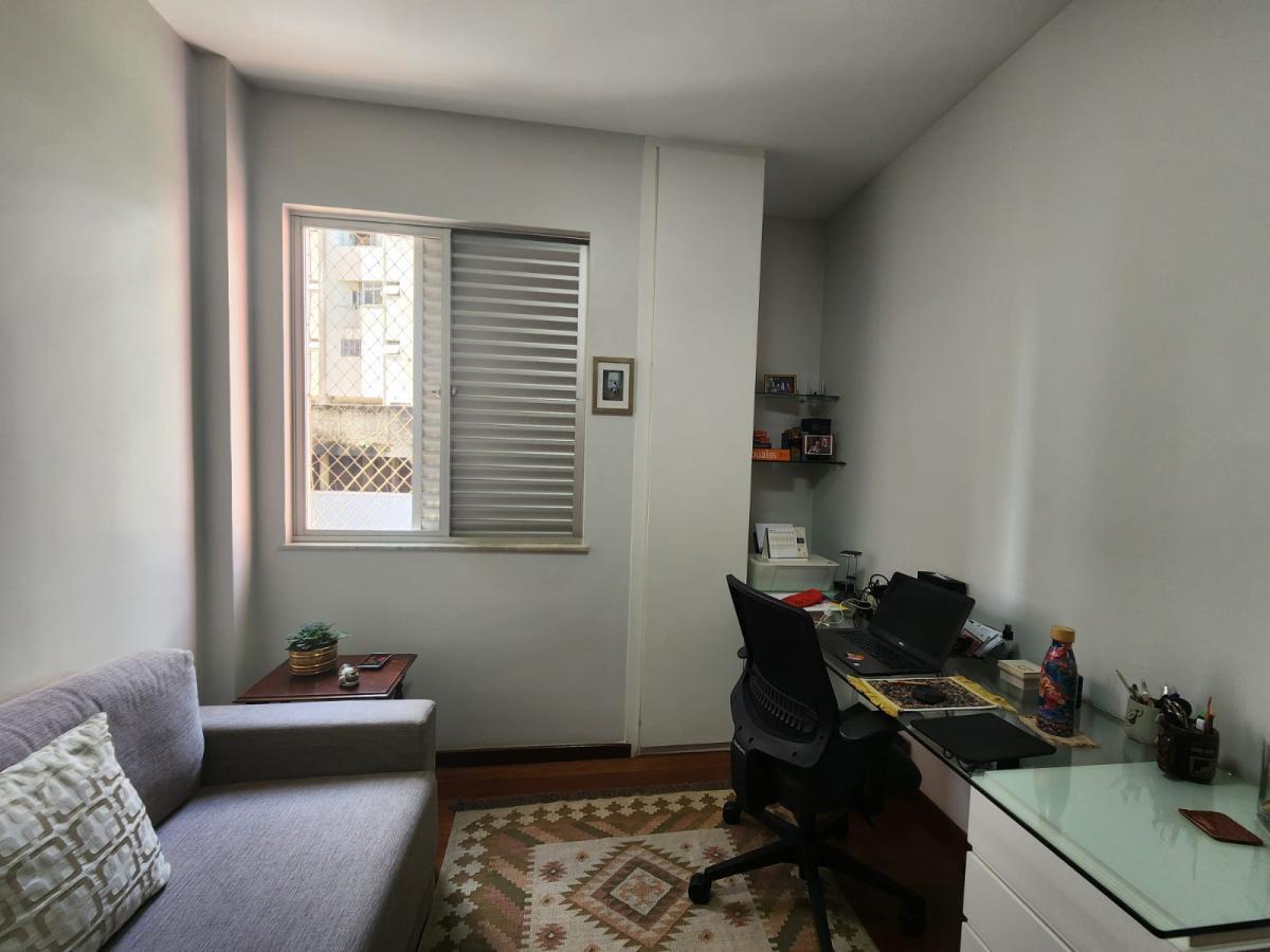 Apartamento à venda com 3 quartos, 128m² - Foto 13