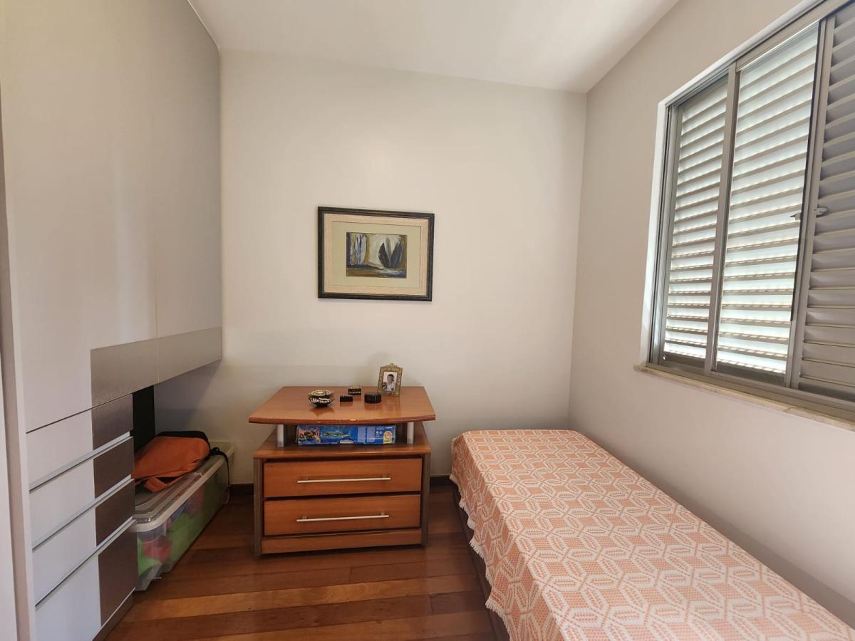 Apartamento à venda com 3 quartos, 128m² - Foto 21