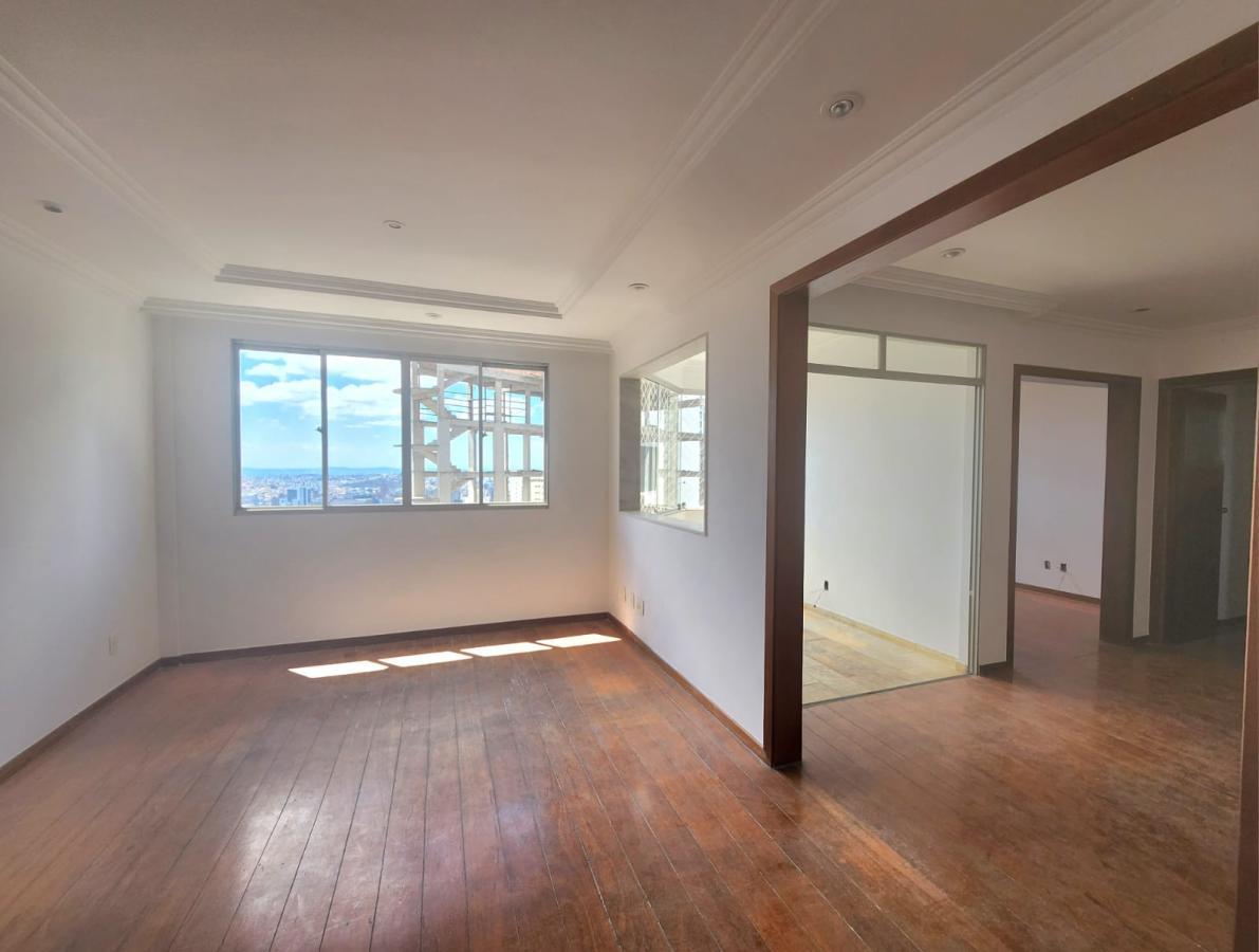 Apartamento à venda com 4 quartos, 140m² - Foto 3