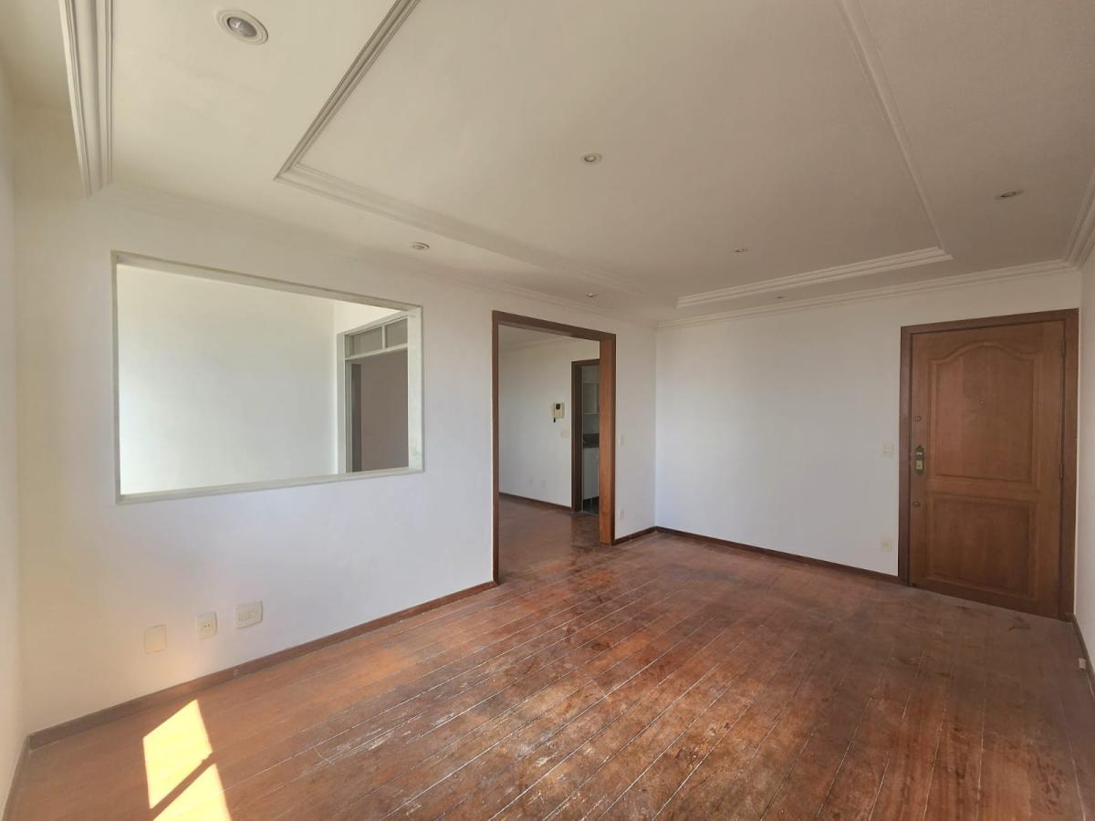 Apartamento à venda com 4 quartos, 140m² - Foto 19