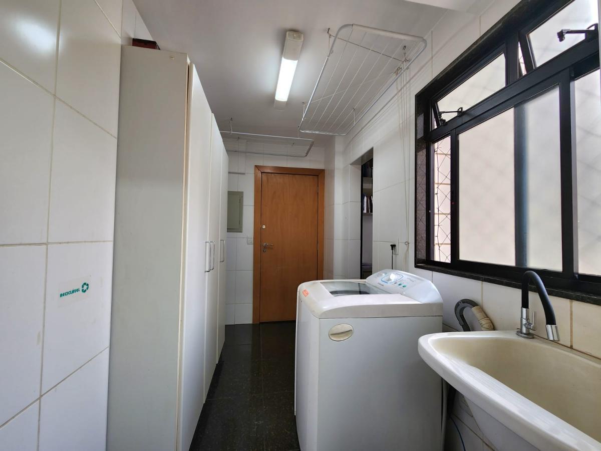 Apartamento à venda com 4 quartos, 176m² - Foto 7