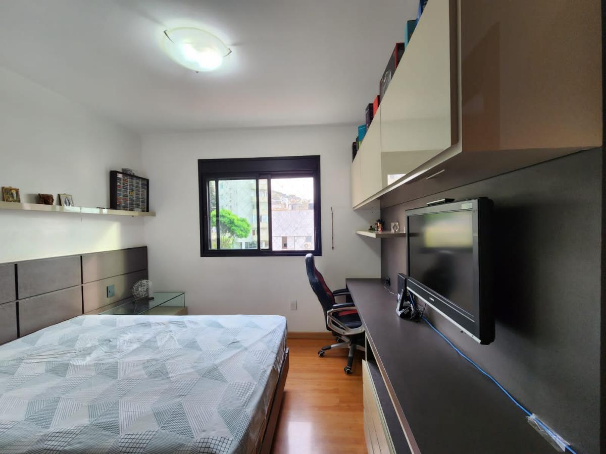 Apartamento à venda com 4 quartos, 176m² - Foto 16