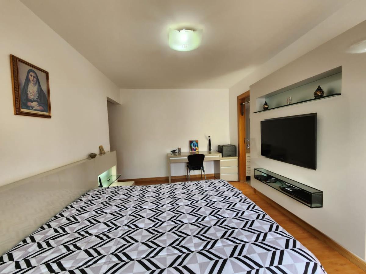 Apartamento à venda com 4 quartos, 176m² - Foto 21