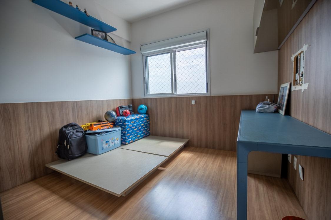 Apartamento à venda com 4 quartos, 186m² - Foto 8