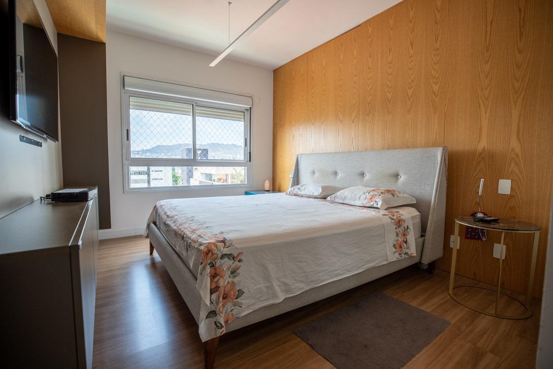 Apartamento à venda com 4 quartos, 186m² - Foto 16