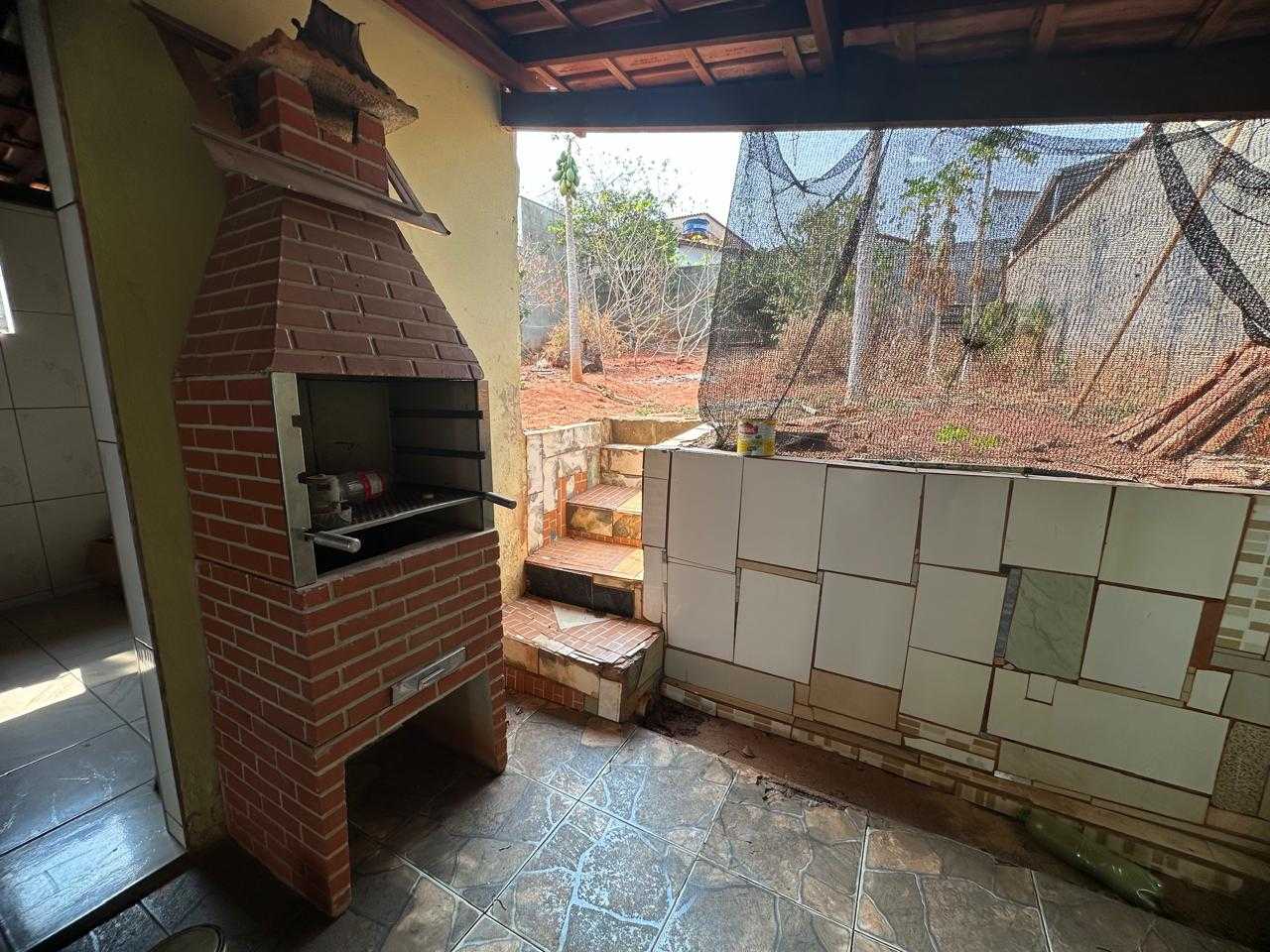 Casa para alugar com 3 quartos, 249m² - Foto 14