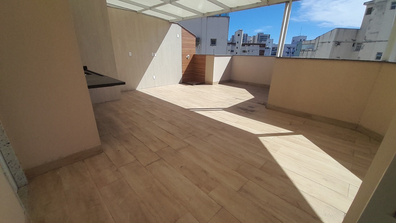 Cobertura à venda com 3 quartos, 135m² - Foto 1