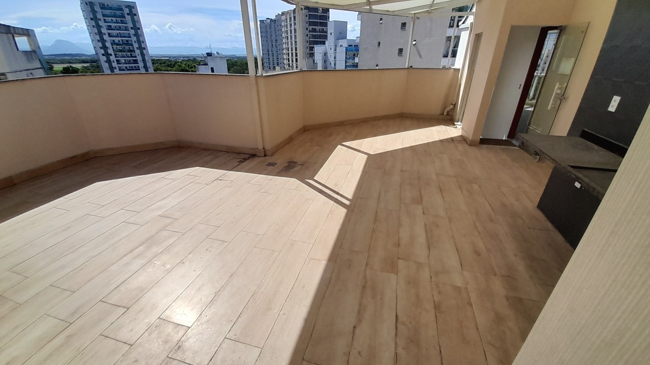 Cobertura à venda com 3 quartos, 135m² - Foto 2