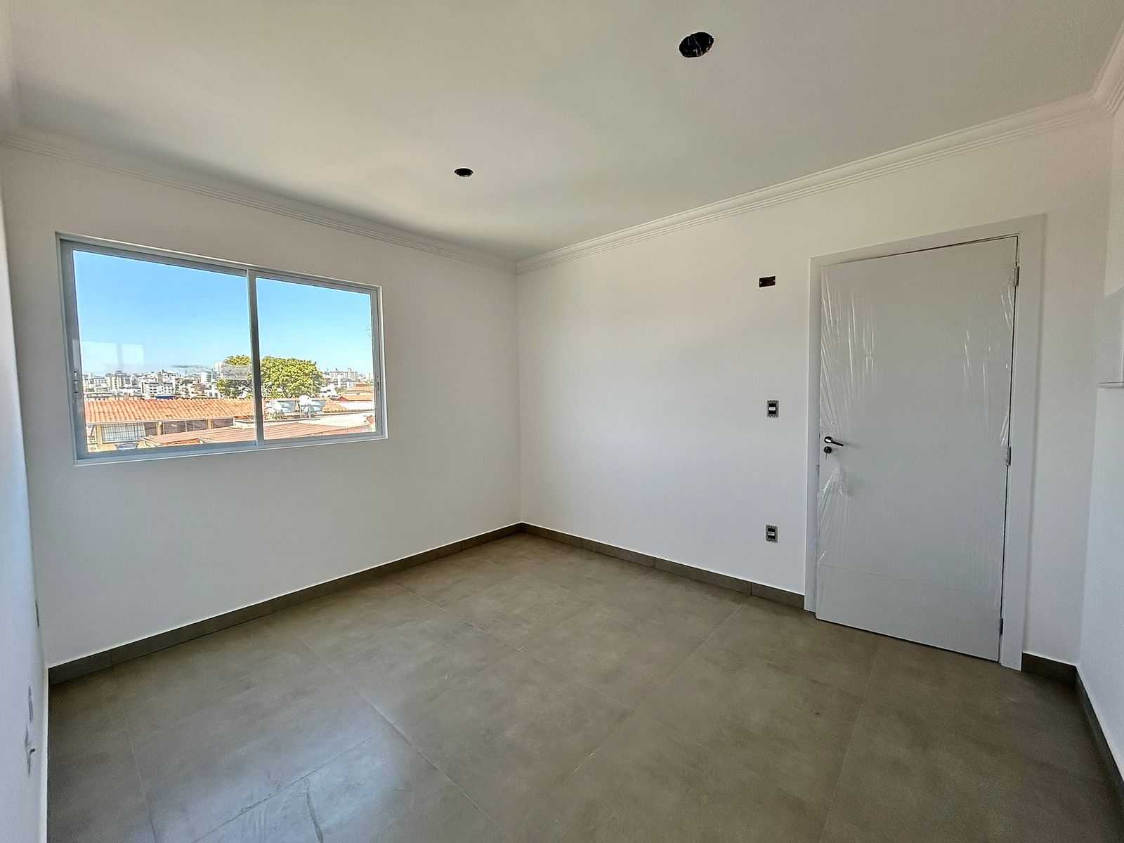 Apartamento à venda com 2 quartos, 50m² - Foto 4