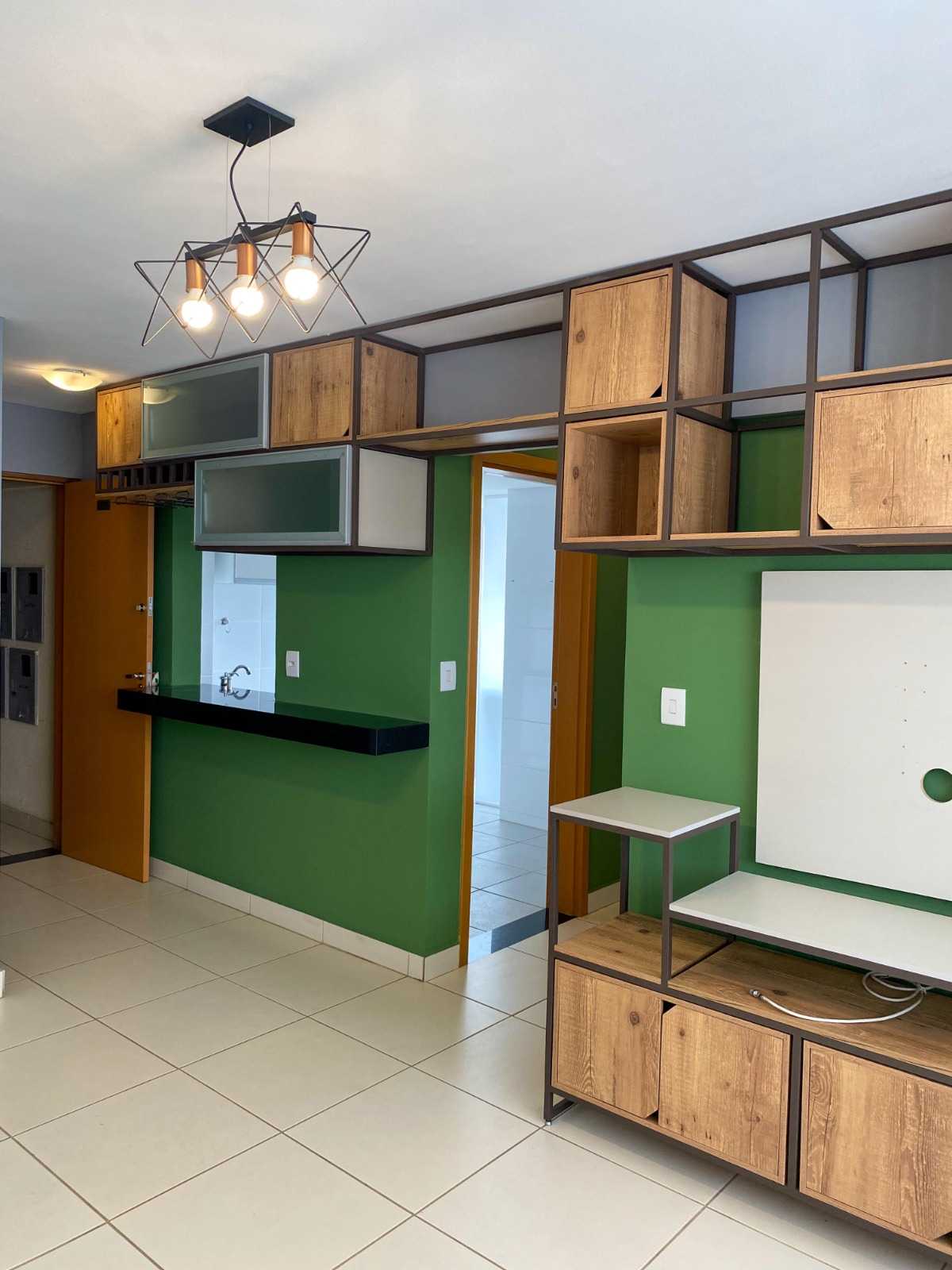 Apartamento à venda com 2 quartos, 65m² - Foto 2