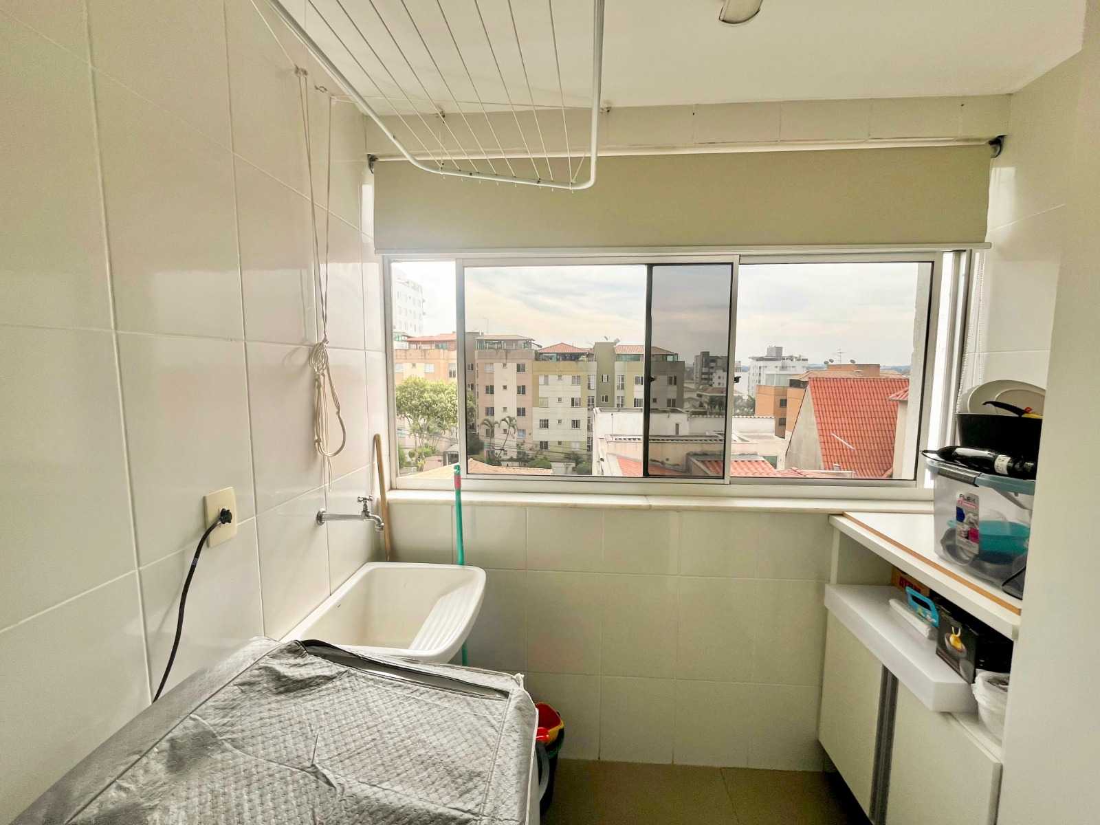 Apartamento à venda com 2 quartos, 70m² - Foto 16