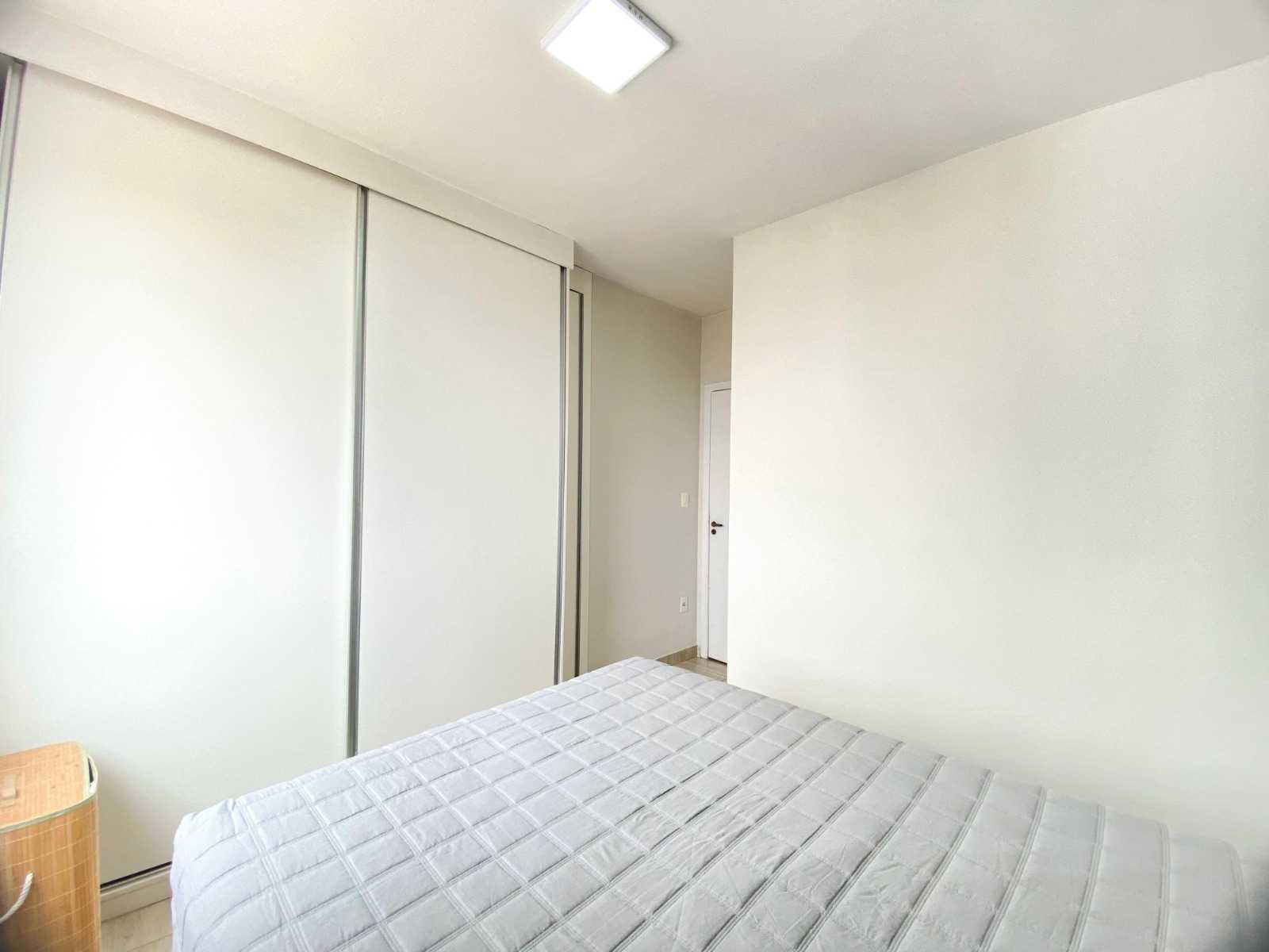 Apartamento à venda com 2 quartos, 70m² - Foto 8