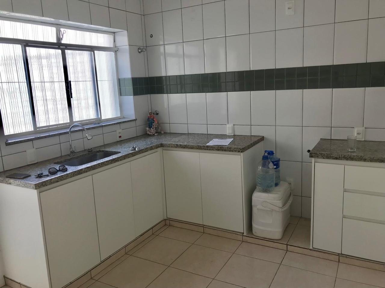 Loja-Salão para alugar com 6 quartos, 400m² - Foto 9