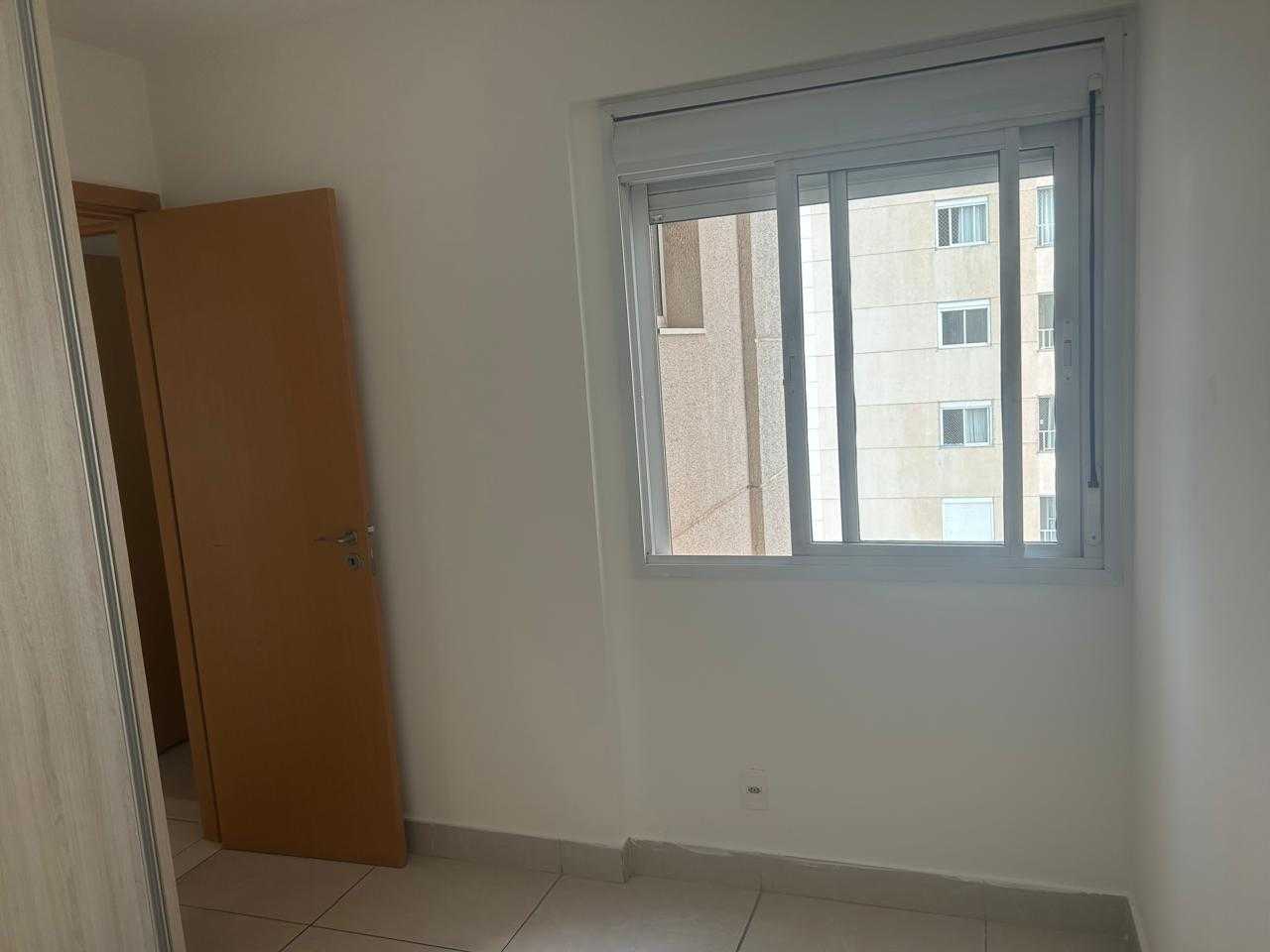 Apartamento à venda com 3 quartos, 75m² - Foto 8