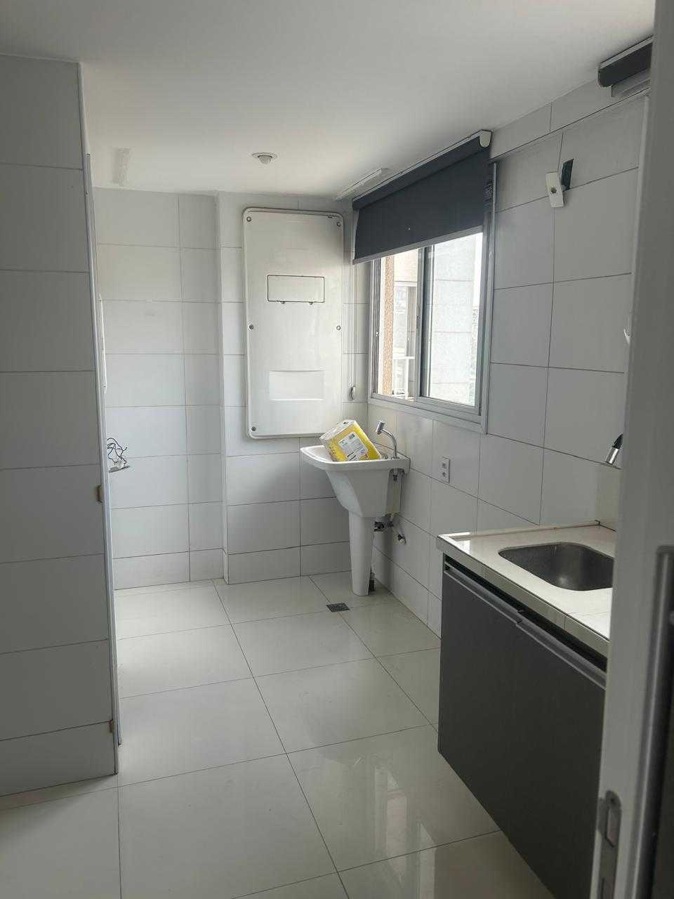 Apartamento à venda com 3 quartos, 75m² - Foto 13