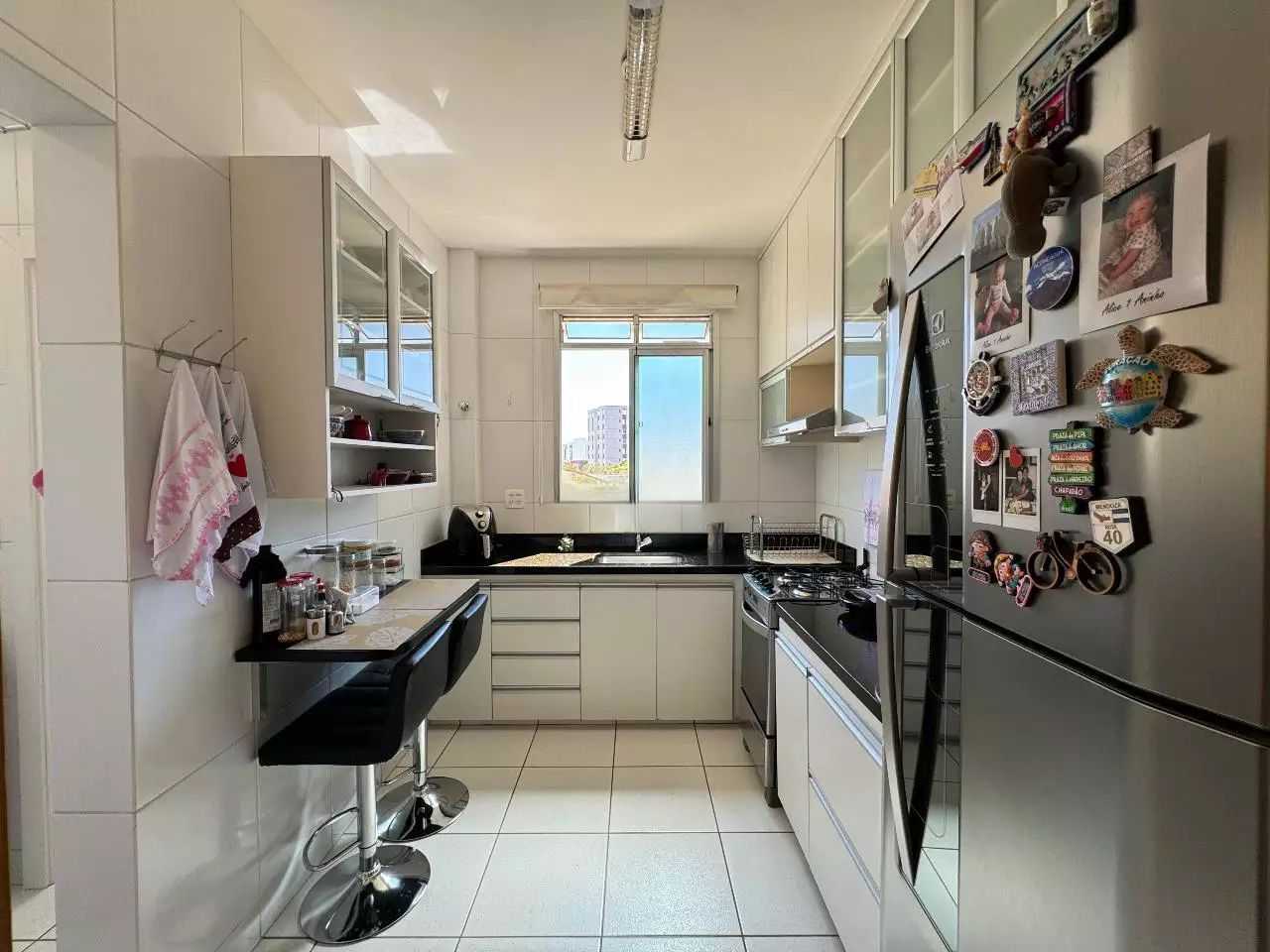 Apartamento à venda com 3 quartos, 87m² - Foto 19