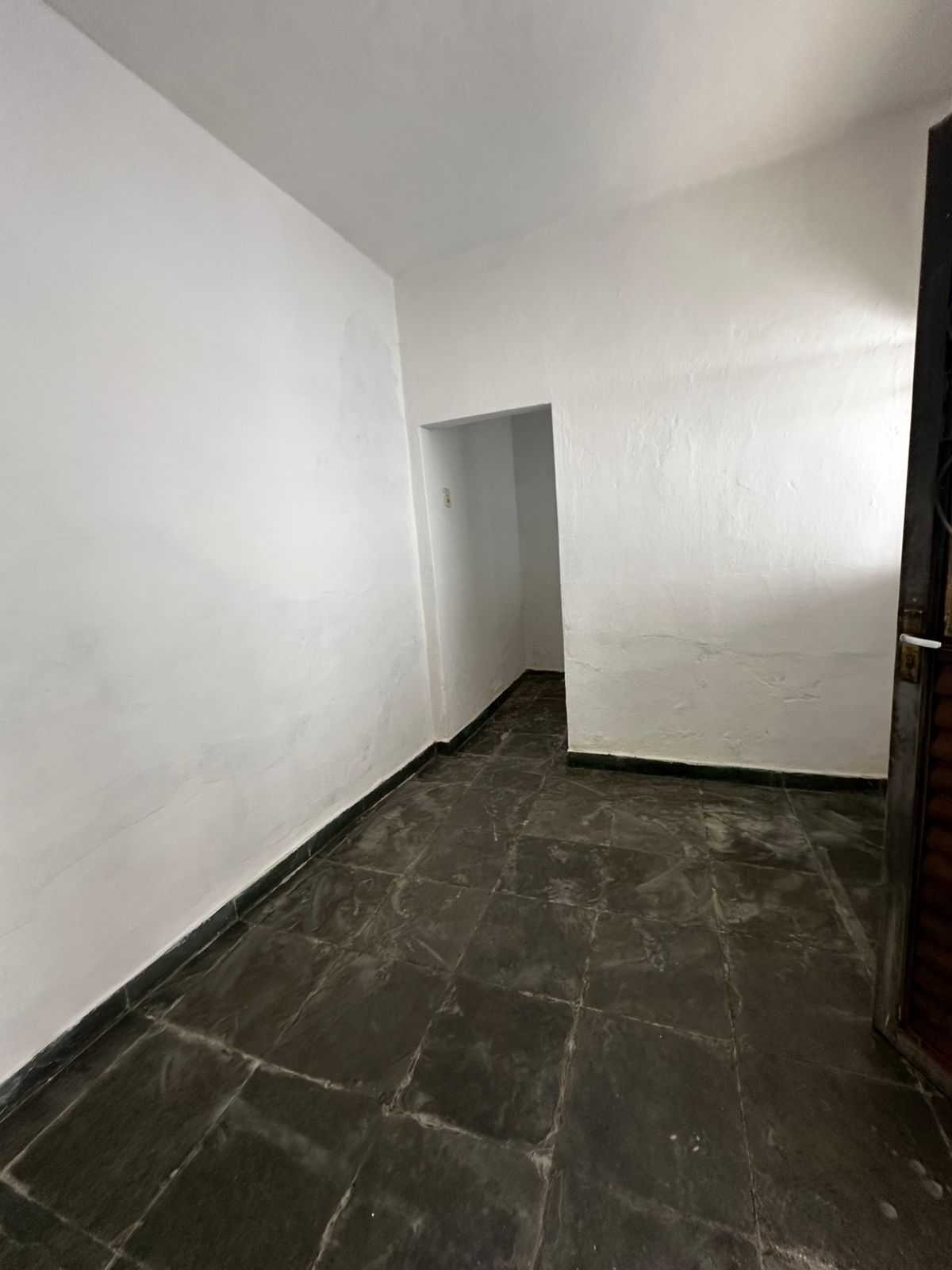 Apartamento para alugar com 2 quartos, 40m² - Foto 15