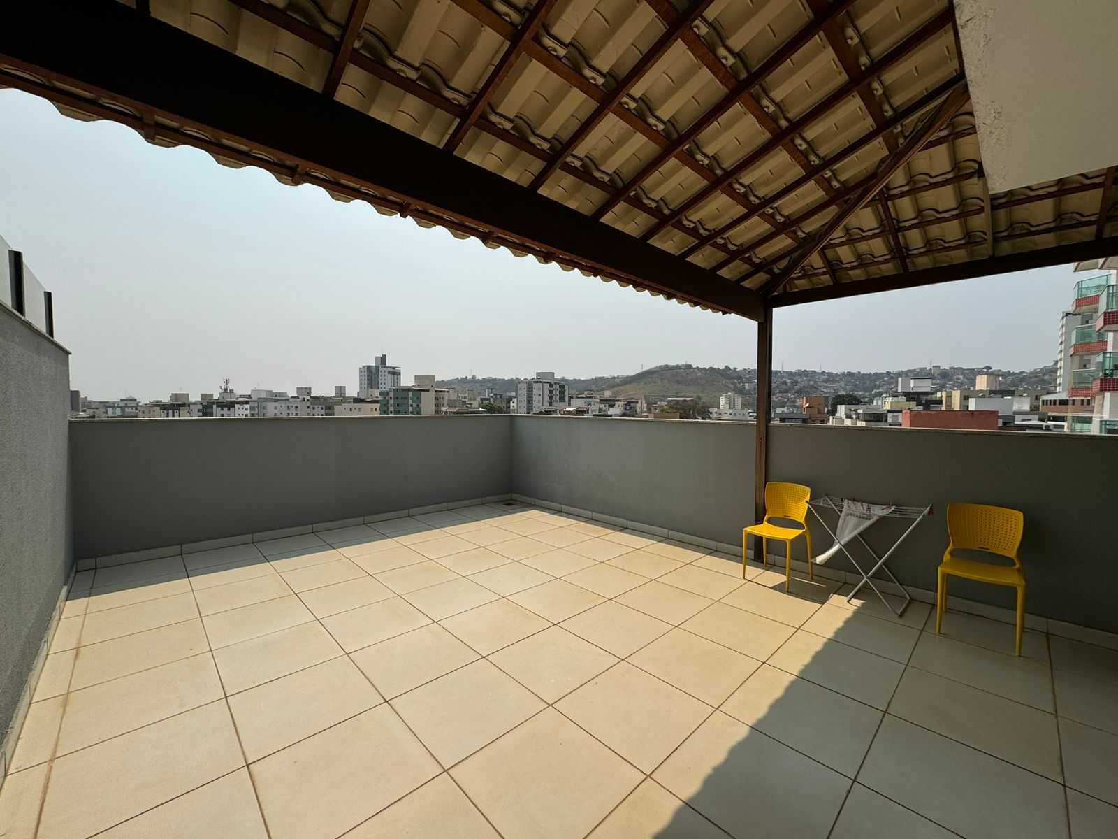 Cobertura para alugar com 2 quartos, 140m² - Foto 22