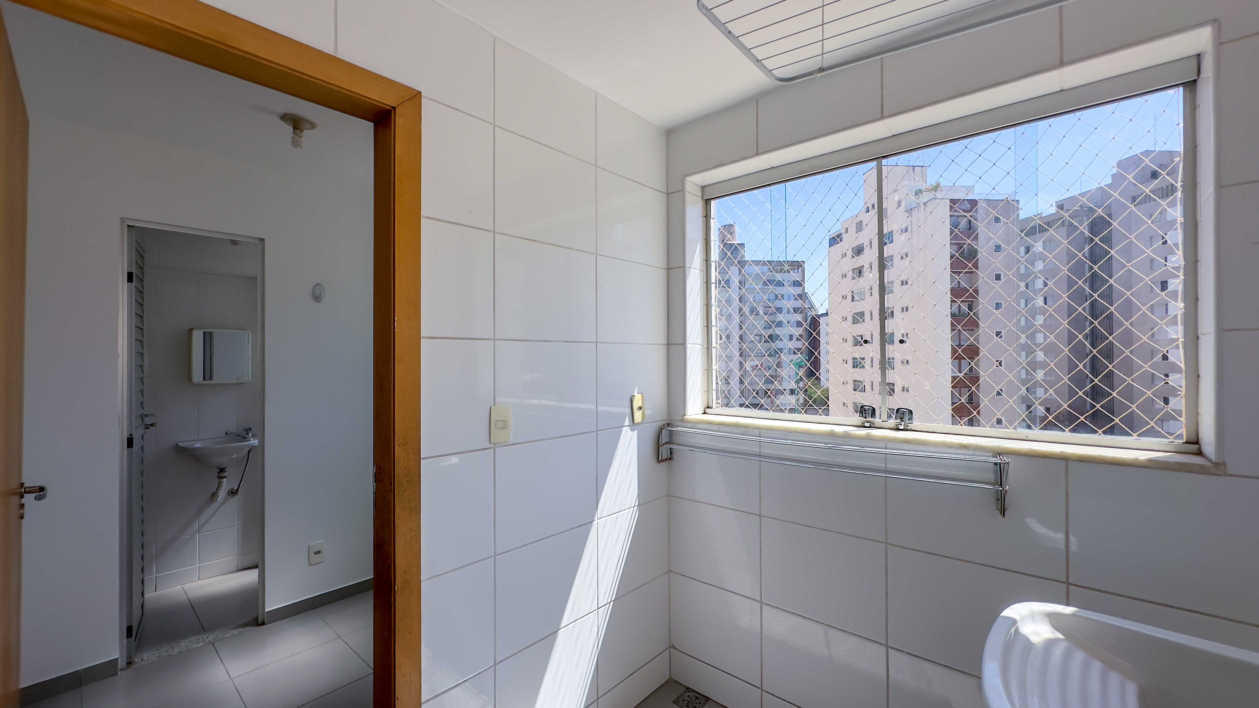 Apartamento à venda com 3 quartos, 135m² - Foto 13