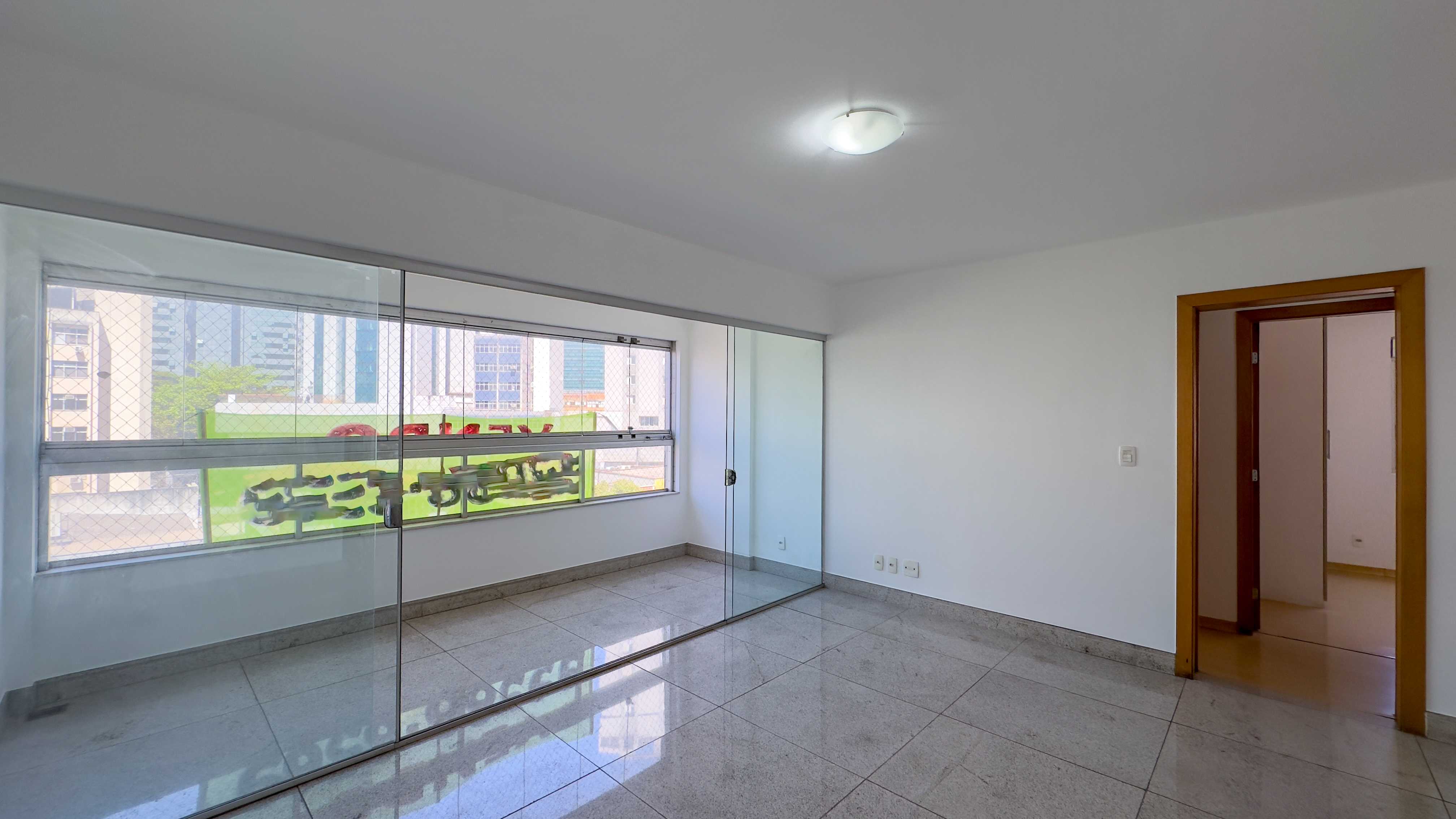 Apartamento à venda com 3 quartos, 135m² - Foto 4