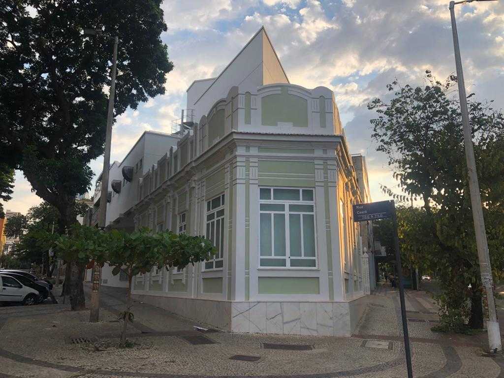 Prédio Inteiro para alugar, 840m² - Foto 2