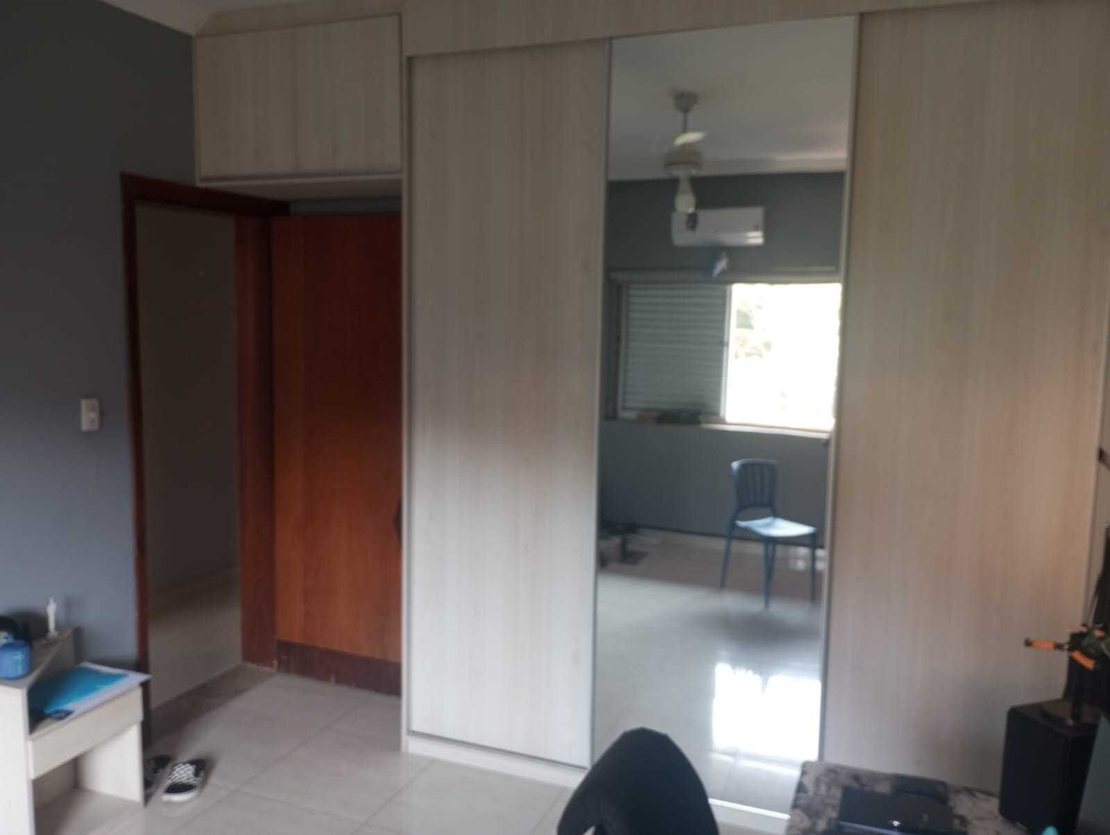 Casa para alugar com 3 quartos, 80m² - Foto 11