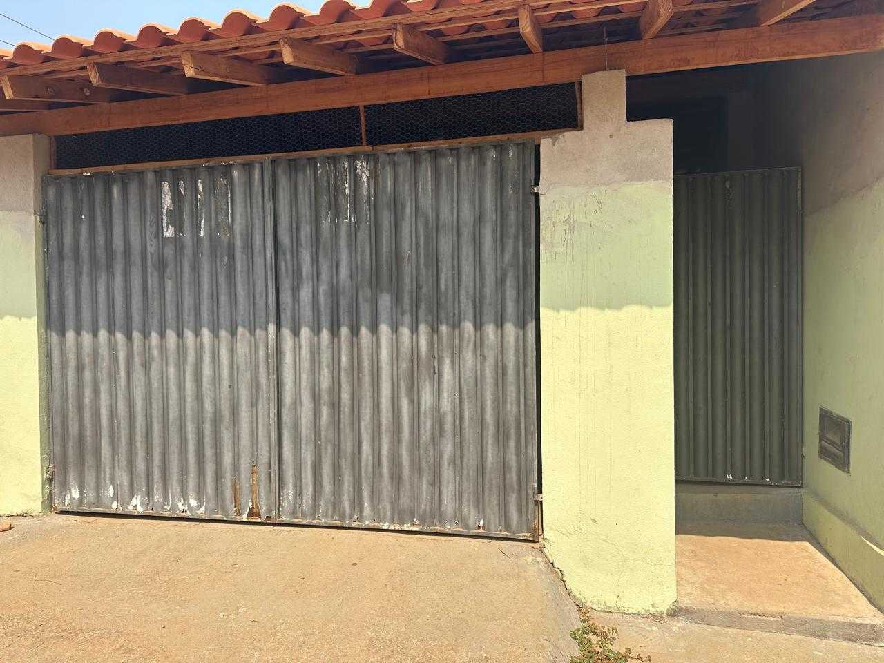 Casa à venda com 2 quartos - Foto 1