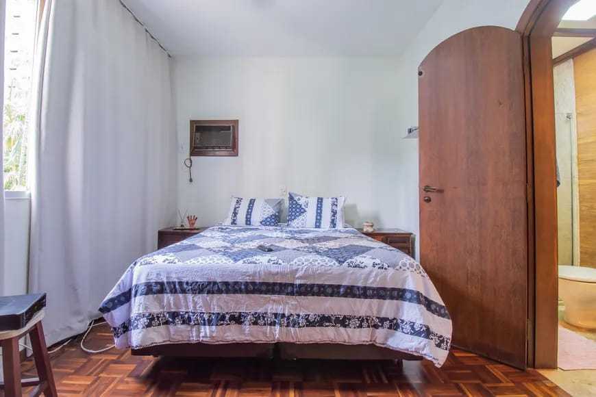 Apartamento à venda com 4 quartos, 180m² - Foto 21