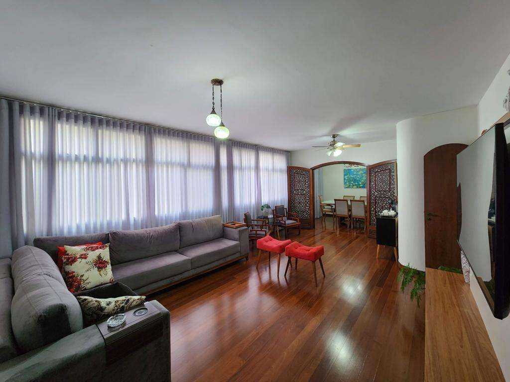 Apartamento à venda com 4 quartos, 180m² - Foto 1